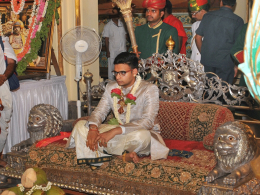 Yaduveer Wadiy...